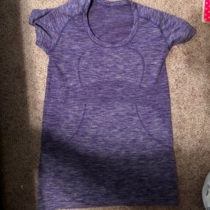 Lululemon top